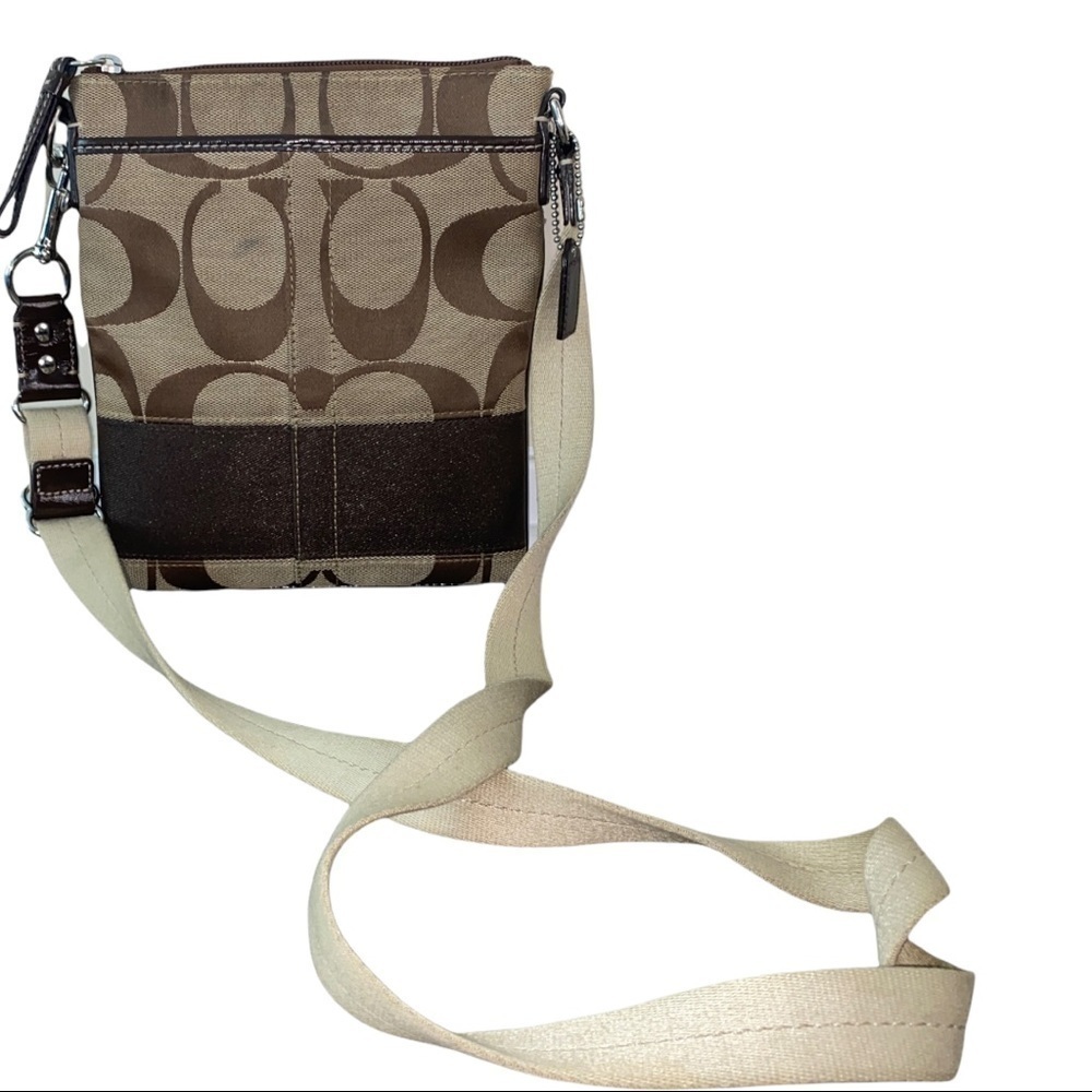 COACH BROWN SWINGPACK CROSSBODY BAG
